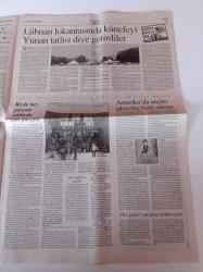 Cumhuriyet Gazetesi - 2 Ekim 2008 - UEFA'da  Üç Koldan - Aziz Yıldırım - Lady Diana- Zülfü Livaneli Ve Mikis Thedorakis 21 Yıl Sonra Aynı Sahnede - Metin And Yaşamını Yitirdi - Recep Tayyip Erdoğan'dan Deniz Baykal'a Ret -  Altınova'da Gerginlik Sürüyor