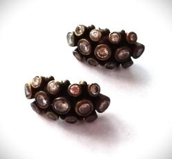 GÜMÜŞ OTANTİK ELMAS TASARIMLI QUARTZ KÜPE