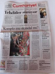 Cumhuriyet Gazetesi - 25 Ocak 2007 - Beşiktaş'ta Protestolu Kongre - Futbolda Pankart Sıkıntısı - Şenes Erzik UEFA'da Tarihe Geçiyor - İsmail Cem Yaşamını Yitirdi - Türkiye Uğur Mumcu'yu Unutmadı - Türk Hazır Giyimine Darbe