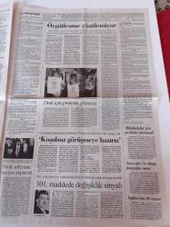 Cumhuriyet Gazetesi - 25 Ocak 2007 - Beşiktaş'ta Protestolu Kongre - Futbolda Pankart Sıkıntısı - Şenes Erzik UEFA'da Tarihe Geçiyor - İsmail Cem Yaşamını Yitirdi - Türkiye Uğur Mumcu'yu Unutmadı - Türk Hazır Giyimine Darbe