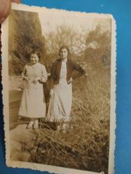 KRT104--- KIR GEZİSİ VE GENÇ HANIMLAR FOTOĞRAFI