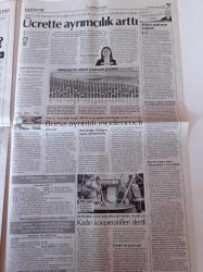 Cumhuriyet Gazetesi - 18 Eylül 2022 - En Gerçekçi Star Wars Hikayesi Andor- Jorge Jesus - Başkentte Avrupa Hareketlilik Haftası - RTÜK'ün Tarafsızlık Karnesi Zayıf - İran'da Amini'yi Ahlak Polisi Öldürdü - Kemal Kılıçdaroğlu'ndan Borsa Tepkisi