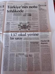 Cumhuriyet Gazetesi - 5 Kasım 2014 - Futbolcu Deniz Naki'ye Faşist Saldırı - Felipe Melo - Yeni Havalimanı - Yırtıcı Kuşların Çığlığı - Greenpeace'ten Akkuyu Çağrısı - Deniz Gezmiş'in Kardeşi Hamdi Gezmiş 40 Sene Sonra Konuştu - Gezi Direnişi