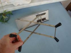 AYARLANABİLİR AYAK DAYAMA SEHPASI ( METAL GÖVDE - Üstü Kaymaz Lastikli )