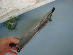 AYARLANABİLİR AYAK DAYAMA SEHPASI ( METAL GÖVDE - Üstü Kaymaz Lastikli )