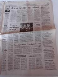 Cumhuriyet Gazetesi - 23 Aralık 2009 - Cüneyt Çakır Avrupa'da Kategori Atladı - Fenerbahçe Kaptanı Alex De Souza - Dinazor'da Söz Belediyede -Su Manifestosu İçin Geri Sayım - Yeni Parti Genel Başkanı Tuncay Özkan - Türkan Saylan'ın Adını Sildirmek İstiyorlar - Cemevleri İbadet Yeri