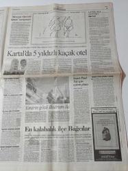 Cumhuriyet Gazetesi - 4 Nisan 2008 - Olimpiyat Ateşi İstanbul'da - Fenerbahçe Avrupa'yı Salladı - Nükleere Karşı Birleşelim - Bülent Ortaçgil - Ezginin Günlüğü - Lokmacı Kapısı Aç Kapa - Deniz Baykal Akp'yi Eleştirdi - NATO'da Tehditler Kazandı - Avrupa'nın Terör Listesi Bilmecesi