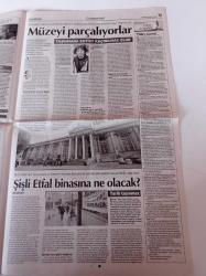 Cumhuriyet Gazetesi - 21 Mayıs 2021 - Ali Koç Adayım - Beşiktaş Başkanı Ahmet Nur Çebi Recep Tayyip Erdoğan'a Forma Hediye Etti - Aşılama Hemen Şimdi - Zhourong'dan İlk Fotoğraflar - Barış İçin Müzik Vakfı - Ukrayna'ya İHA Satışı