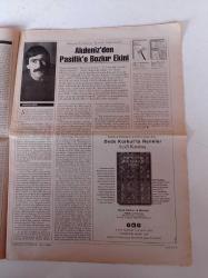 Cumhuriyet Kitap Gazetesi - 9 Mayıs 1996 - Sayı 325 - Başkaldıran Yazar Witold Gombrowicz Fotoğrafı - Bulmacamız İlker Mumcuoğlu İle Kitaplar Üzerine - Cemil Kavukçu İle Uzak Noktalara Doğru Üzerine - Hüseyin Peker  Romanı Yazıcı Ya Da Bir Yol Romanı - Video Sanatı