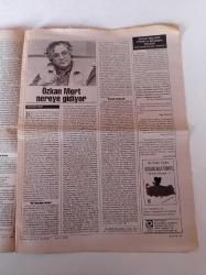 Cumhuriyet Kitap Gazetesi - 2 Ağustos 2001 - Sayı 598 - Işıklandırılmış Kafesler McDonald'slar - Erendiz Atasü Ayla Kutlu'nun Zehir Zıkkım Hikayeler'ini Değerlendirdi - Özkan Mert'in Van Gölü Savunması'nı Değerlendirdi - Faulkner'in Abşalom Abşalom'u