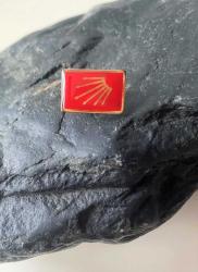 KOLEKSİYONLUK VİNTAGE CHP ROZET ALTI OKLAR TEMALI ROZET KLİPSLİ ROZET 1 ADET