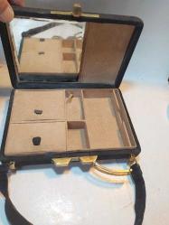 P79------SEYAHAT İÇİN YAPILMIŞ ANTİKA MAKYAJ KUTUSU