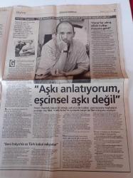 Milliyet Pazar Gazetesi - 30 Eylül 2001 -  Shakespeare'in Hakkı - Hamlet - Marlon Brondo -Cüneyt Özdemir Ateş Hattından Haber - Mehmet Ali Birand Fotoğrafı - Ferzan Özpetek Türkiye Tarihi Beni İlgilendirmiyor - Jennifer Aniston - Coşkun Aral - Ergin Konuksever