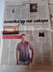 Milliyet Pazar Gazetesi - 30 Eylül 2001 -  Shakespeare'in Hakkı - Hamlet - Marlon Brondo -Cüneyt Özdemir Ateş Hattından Haber - Mehmet Ali Birand Fotoğrafı - Ferzan Özpetek Türkiye Tarihi Beni İlgilendirmiyor - Jennifer Aniston - Coşkun Aral - Ergin Konuksever