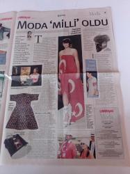 Milliyet Moda Gazetesi - 27 Mart 2005 - Türkiye'den Sevgilerle Milliyetçi Tüketimi İhraç Zamanı - Gelincik Mağazasının Sahibi Suzy Benry - Atıl Kutoğlu'nun İstanbul Düşü - Tsunamiye Çanta Bağışı - Jean Dosyası - İstanbul Fashion Weeks Neden Olmasın