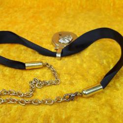 VINTAGE AVRUPA GENÇ KADIN PORTRE METAL KAMEO SİYAH KORDELALI GERDANLIK