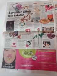 Milliyet Cumartesi Gazetesi - 11 Şubat 2006 - Özge Özberk Fotoğrafı - Çemberimde Gül Oya - Babam Ve Oğlum - G.O.R.A - Anılarını Perdede Anlatan Geyşa - Sevgililer Günü İçin Takılar - Başbakanın Atkısı - Ahmet Ümit'in Öyküsü Aşk Köpekliktir Sahneye Uyarlandı