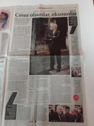 Cumhuriyet Pazar Gazetesi - 14 Nisan 2019 - Sayı 1518 - Bob Marley'in İzinde - Ercan Kesal Fotoğrafı - Şarlo 130 Yaşında - Damla Sönmez'den En İyi 5 - Yanlış Diyet Sağlık Düşmanı - Fanatikler Kitap Yakar Tarihte Örneği Çok - Game Of Thrones - Monteyi Bay