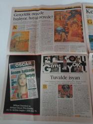 Milliyet Kültür Sanat Gazetesi - 18 Nisan 2002 -  Kenan İmirzalıoğlu - Üniversitede Kütüphane Komedyası - Tarık Akan - Elton John - Herkesi Yenen Türk -Sansürlü Festival 21. Uluslararası İstanbul Film Festivali - Zeki Demirkubuz - Albert Camus - Yabancı Romanı - Zeynep Tokuş Fotoğrafı - Yazgı Filmi