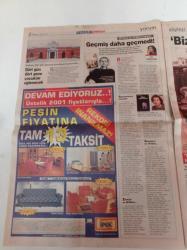 Milliyet Pazar Gazetesi - 21 Nisan 2002 -  Feshane - İlber Ortaylı - Murathan Mungan'ın Yüksek Topuklar Kampanyası Başlıyor -Kadir İnanır - İbrahim Tatlıses - Kezban Arca Batıbeki- - Ünlü Guru Deepak Chopra Bilgelik Sempozyumunda - Mahsun Kırmızıgül Fotoğrafı- Jenga Turnuvası - Çocuklar Duymasın Dizisi - Pınar Altuğ - İlber Ortaylı