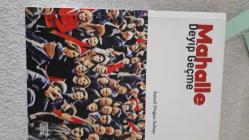 Mahalle Deyip Geçme / İMZALI - Özer Sahaf