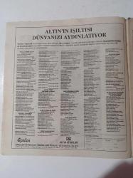Cumhuriyet Kitap Gazetesi - 14 Şubat 1991 - Sayı 52  -  Cemal Süreya - 2000'e Doğru Dergisi - Türkan Saylan - Nobel Dizisi - Agatha Christie - Stephen King - Voltaire -Filiz Ali Ve Stendhal'den Ölümünün 200. Yılında Mozart - 99 Yüz - Demokrasi Ve Seçkinler - Mehmed Kemal
