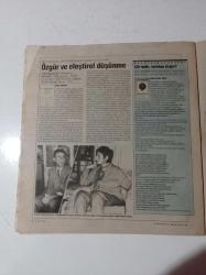 Cumhuriyet Kitap Gazetesi - 14 Şubat 1991 - Sayı 52  -  Cemal Süreya - 2000'e Doğru Dergisi - Türkan Saylan - Nobel Dizisi - Agatha Christie - Stephen King - Voltaire -Filiz Ali Ve Stendhal'den Ölümünün 200. Yılında Mozart - 99 Yüz - Demokrasi Ve Seçkinler - Mehmed Kemal