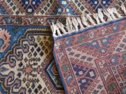 Eski El Dokuma Yün Halı