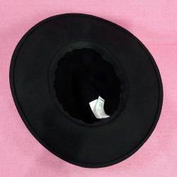 VINTAGE LC WAIKIKI SİYAH RENKLİ YÜN ŞAPKA