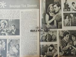 Ses Dergisi - 18 Nisan 1964 - Sayı:17 - Tamer Yiğit - Filiz Akın - Türker İnanoğlu - Ayten Kaçmaz - Brigitte Bardot - Curd Jürgens - Simone Bicheron - Jayne Mansfield - Cameron Mitchell - Ayhan Işık - Ingrid Bergman - David Niven - Gregory Peck - Debbie Reynolds - Hülya Koçyiğit - Seytan Ruhlu Kadın filmi fotoromanı - Michele Mercier - Duke Ellington - Cielito Lindo - Johnny Hallyday - Atilla Berkan - Artie Bernstein - Ahmet Tarık Tekçe - Yabancı filmi fotoromanı - Neriman Köksal - Gönül Atalay - Orhan Alkan - Sevda Ferdağ - Tanju Gürsu - İzzet Günay - Semra Sar - Cüneyt Arkın - Gülbin Eray - Ediz Hun - Suzan Avcı - Nur İnsel - Orhan Günşiray - Senih Orkan - Altan Karındaş - Nejat Uygur - Ziya Akelli - Ayhan Baran - Özcan Sevgen - Gülriz Sururi - Herşey Bir anda Oldu film Fotoromanı - Tanju Gürsu - Sevil Candan - Erol Tezeren - Sadri Alışık - Tümay Tunçalp - Ali Şen -