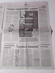 Cumhuriyet Gazetesi - 19 Ocak 2012 - TFF UEFA'da Platini Rusya'da - Derin Güç Gizlendi - Göstermelik Reform - Metin Feyzioğlu - Sadullah Ergin - 12  Eylül Davası 4 Nisan'da - Kenan Evren - Uludere'de Çaresizlik- Türk Elçiliğine Roket Atıldı - Dünya Bankası
