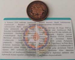 2019 AZERBAYCAN DIŞİŞLERİ BAKANLIĞININ  KURULUŞUNUN 100.YILI BRONZ 2,5 TÜRK LİRASI HATIRA PARASI ORİJİNAL SERTİFİKALI ÇİL 2580 ÇOK NADİRDİR