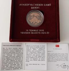 2020 AYASOFYANIN YENİDEN İBADETE AÇILMASI ANISINA BRONZ 2,5 TÜRK LİRASI HATIRA PARA KUTUSUNDA SERTİFİKALI 3052