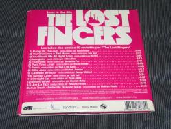 THE LOST FINGERS-LOST IN THE 80s-(TECHNOTRONIC-BON JOVI-MICHAEL JACKSON VE DİĞERLERİ SÜPER PARÇALARDAN OLUŞAN BİR ALBÜM) MÜZİK CD Sİ.TEMİZ PROBLEMSİZ DÖNEM BASKISI MÜZİK CD SİDİR..