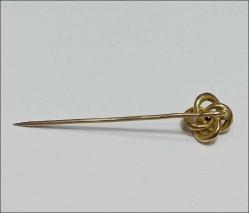 Victorian Antika 9 Ayar Altın ve Ham Elmas Aşk Düğümü Stickpin Yaka İğnesi  (91)