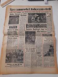 BUGÜN GAZETESİ  29 Kasım 1968 Cuma ( AP KONGRESİ / SAMSUN İMAM HATİPLİLER, DEMİREL'E DİLEKÇE / AJAX, FENERBAHÇE'Yİ ELEDİ / ''RABITA' ARVASİ yazısı )
