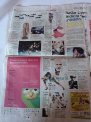 Milliyet Cumartesi Gazetesi - 21 Nisan 2007 - Lider Motosiklet Yarışçısı Kenan Sofuoğlu Kaskına Sponsor Arıyor - Şarkıcı Göksel Şarkılarımda Hem Dalga Geçerim Hem Üzülürüm -  Ajda Pekkan- Hür Doğdum Hür Yaşarım Kitabı - Asteriks ve Vikingler - Deniz Baykal - Ertuğrul Özkök