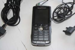 Sony Ericsson K750i    CEP TELEFONU ÇALISIYOR  DETAYLAR ACIKLAMADA (ANTİK KOLİ 13