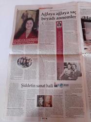 Cumhuriyet Pazar Gazetesi - 5 Mayıs 2019 - Zülfü Livaneli Demokrasi Filmi - Yayıncı İlhan Erdost'un Kızı Alaz Erdost - Michelle Obama Fotoğrafı - Goncagül Sunar Hepimizin Derdi Dert Anlatmak - Didim'de Yeni Keşfim Gelebeç- Arka Sokaklarında Hayat Var Ayvalık