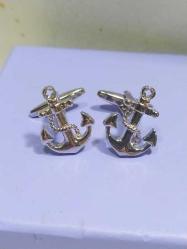 K36----DENİZCİ ÇIPASI DESENLİ BİR ÇİFT ÇELİK KOL DÜĞMESİ