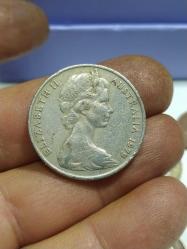P50--------MADENİ PARA 1979 AVUSTRALYA 20 CENT