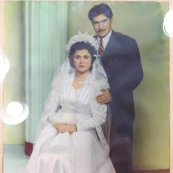 RETRO GELİN VE DAMAT ORJİNAL ÇERÇEVESİNDE STÜDYO RENKLİ FOTOĞRAF