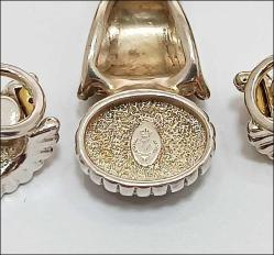 Vintage PREMİER DESİGNS Altın ve Gümüş Ton Siyah Taşlı Klipsli Küpeler ve kolye Ucu Set (91)