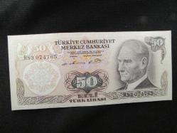 6.EMİSYON 1.TERTİP 50 TL TÜRK LİRASI H83 O74765 SERİ NUMARALI KAĞIT PARA ÇİL ALTI 858