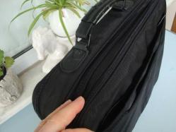 İÇİ ÇOK GENİŞ KASNAKLI LAPTOP ÇANTASI - ( ÇOK AMAÇLI KULLANIMA UYGUN ) - 2. EL HATASIZ KUSURSUZ ÇOK TEMİZ DURUMDA