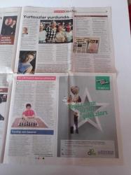 Cumhuriyet Pazar Gazetesi - 19 Mayıs 2013 - Sayı 1417 - Avrupa Birliği De Yönünü Asya'ya Çevirdi - Bertell Ollman Sınıf Mücadelesini Masaya Yatırdı - Samsun'da Sanatın Farklı Tonları - Yurtsuzlar Yollarda - Demet Tuncer Sahnemde Laf Lafı Laf Da Müziği Açıyor