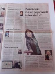 Cumhuriyet Pazar Gazetesi - 17 Aralık 2006 - Sayı 1082 - Şarkıcı Rachid Taha - Sinema Oyuncusu Arielle Dombasle-- Türkiye'ye Rakı Rusya'ya Votka - Rabindranath Tagore Şehrimizde -Bir Filmi Eleştirmek - Şili'nin Artık Bir Diktatörü Yok - Mehmet Ali Erbil - Deniz Seki - Şenay Gürler - Pinochet