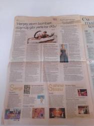 Cumhuriyet Haftasonu Gazetesi - 8 Aralık 2007 - Sayı 80 -  Çizgi Roman Tadında Bir Komedi Dadım Aşk - BM Suma'da Açık Sanatçı Atölyeleri - Unutulan Zapyon Lisesi - Alpella -Cem Davran Fotoğrafı - Tuya'nın Savaşı - Piyanist Besteci Fahir Atakoğlu Grammy'e Aday - Zülal Kalkandelen