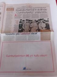 Akşam Cumhuriyet'in 80. Yılı Gazetesi - 29 Ekim 2003 - İşgal Altındaki İstanbul'da Cumhuriyet'in İlanından 5 Yıl Önceki Direniş Meşalesini Akşam Yakmıştı - İngiliz İstihbaratçılar 4 Yıl Önce Ülkesine Rapor Etti Türkler Cumhuriyet Kuracak - Çağdaş Türkiye'nin Temel Taşı Olan En Büyük Devrimleri 10 Yıla Sığdırdı - Ata'nın İsmet Paşa'yı Ateşle İmtihanı Mı- Enver Paşa