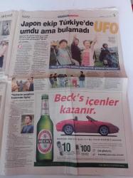 Milliyet Pazar Gazetesi - 15 Eylül 2002 - Yılmaz Erdoğan - Japon Ekip Türkiye'de UFO Umdu Ama Bulamadı - Sekste Mutluluğu Yakalama Rehberi -Bach İstanbul'da - Balık Ayhan Fotoğrafı - Sting m'dej Haber Bekliyorum - Futbolseverler Stattan Müzeye Taşındı